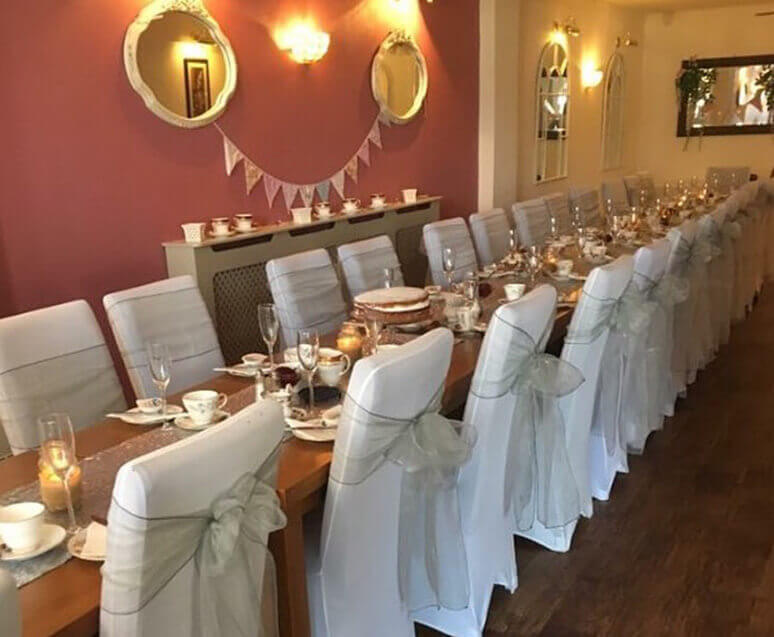 Shrewsbury Lodge Great Location for Family Events & Parties in Oxton